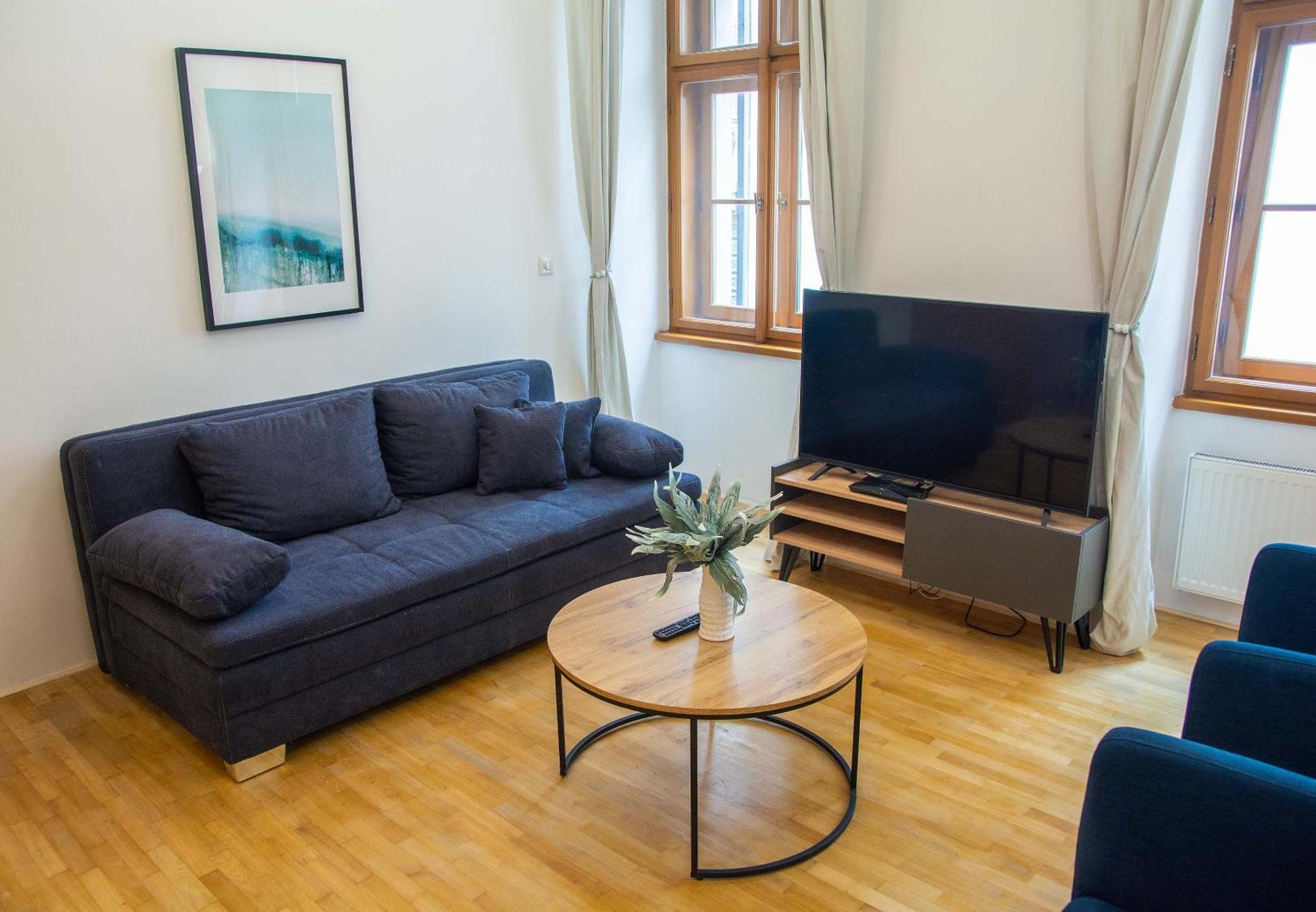 City Centre Apartment With Parking Prag Dış mekan fotoğraf